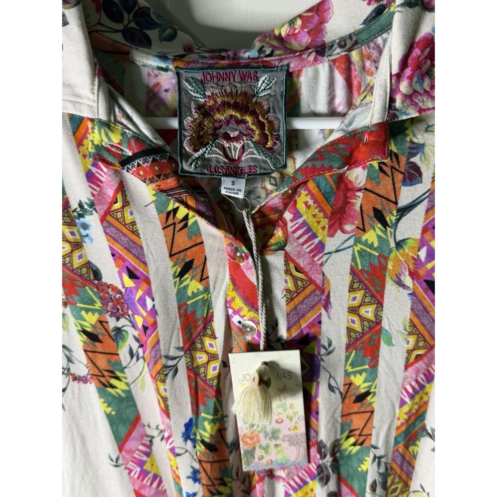 Johnny Was Azzy Flower Polo Shirt, Size Small NEW WITH TAGS! - Picture 5 of 8